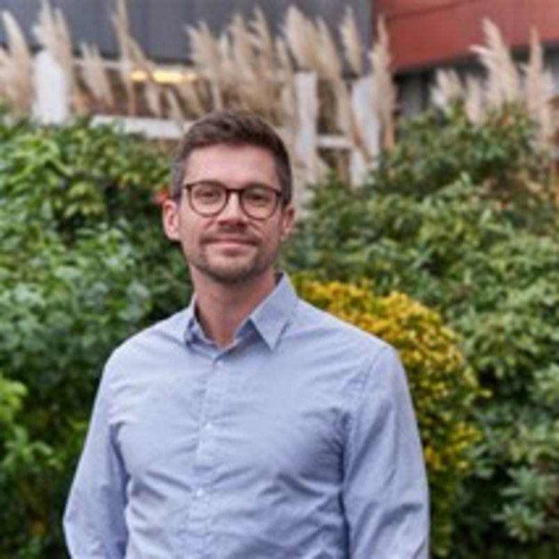 Dr. Lukas Förster Porträtfoto von Dr. Lukas Förster, DMT