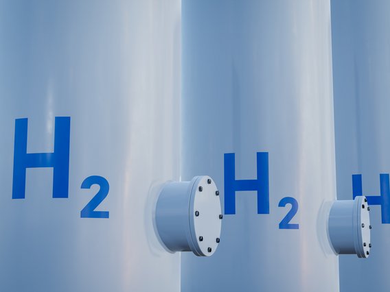 Wasserstoffleitungen Wasserstofftanks mit Ventilen