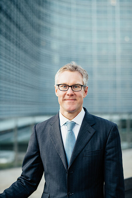 Dr. Andreas Klossek, EIT RW, arbeitet mit vielen europäischen Partnern an der Transparenz von Rohstoff-Lieferketten.