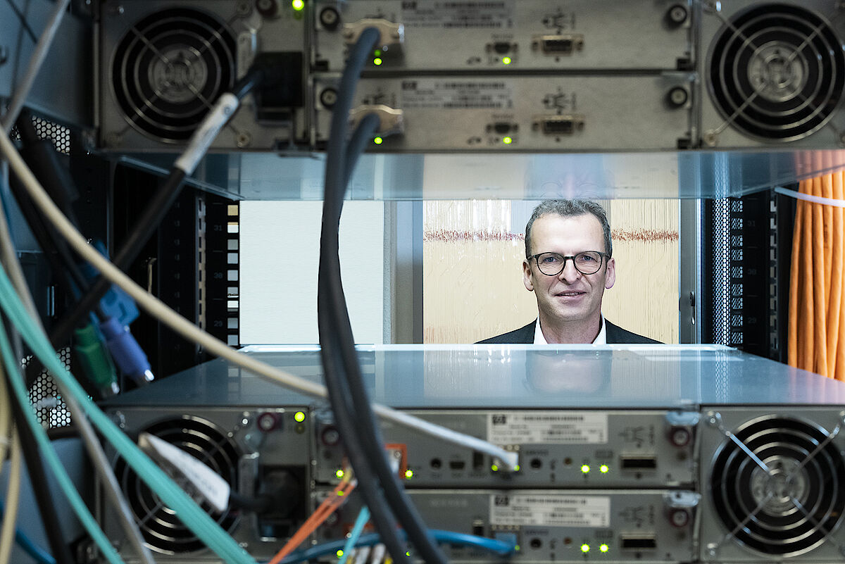 Dr. Ralf Fritschen, Head of Business Segment Surveying and Geomonitoring, DMT GmbH & Co. KG, Transparenz bringt Akzeptanz