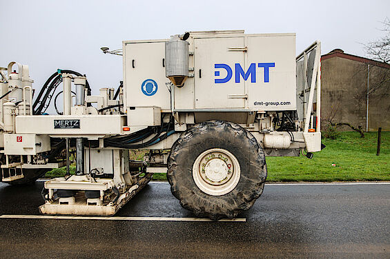 DMT Vibro Trucks - Tiefe Geothermie für Deutschland